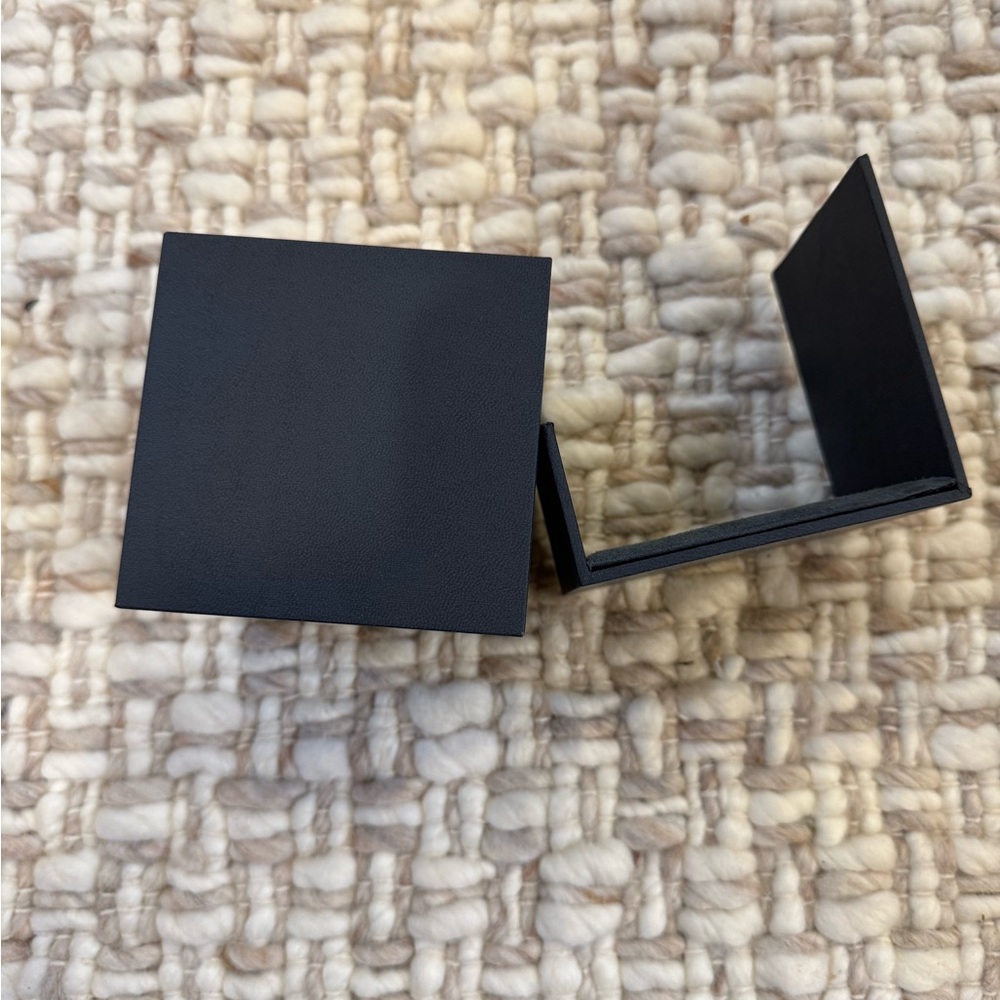 David Yurman Black Jewelry Box (empty) - Picture 6 of 6